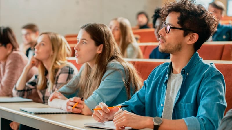 Prezident təqaüdçüləri hansı universitetlərdə oxuyurlar? (SİYAHI)