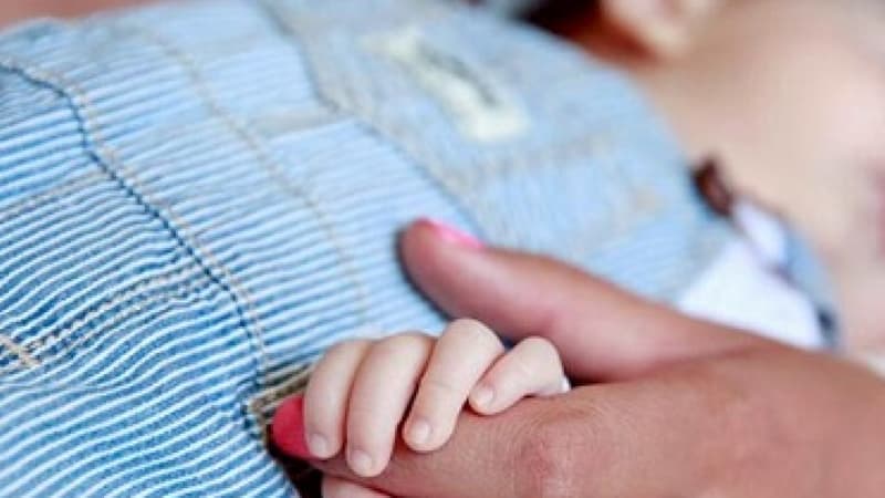 5 ildə 83 min uşaq... - Nikahdankənar doğulanların sayı açıqlandı