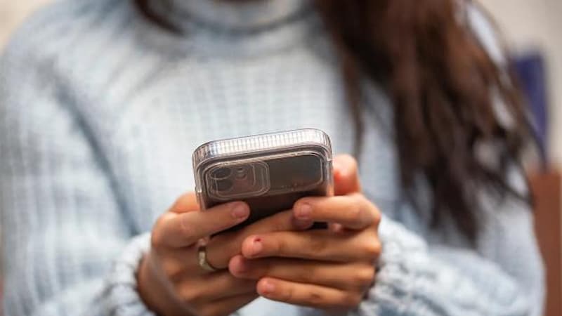 Smartfonun enerjisi çox tez tükənir? - Bu 2 saniyəlik fənd vəziyyəti dəyişə bilər