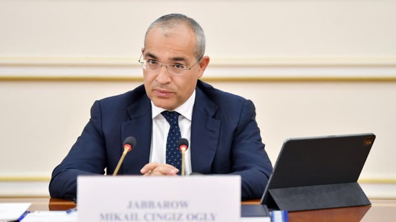 Nazir: "Xərc siyasətimiz çox məsuliyyətlə həyata keçirilir, devalvasiya riski görməmişik"