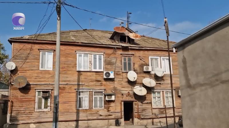 Sumqayıtda taxtalı evlər təhlükədə (VİDEO)