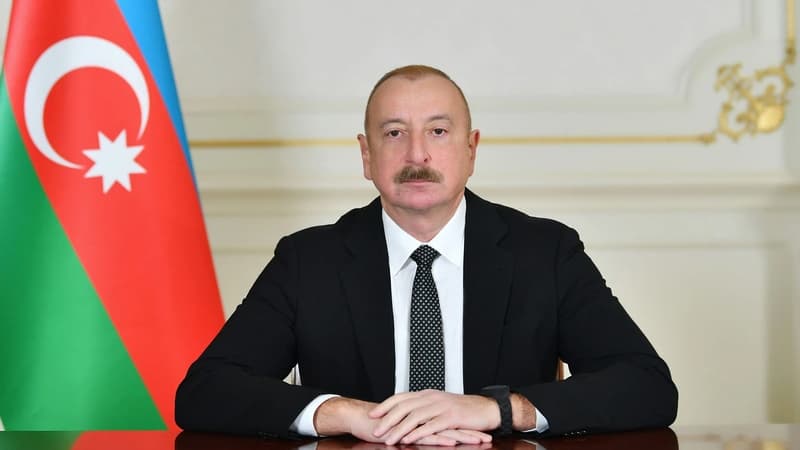 İlham Əliyev forum iştirakçılarına müraciət etdi
