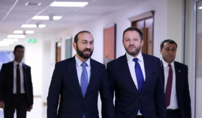 Ermənistan və Estoniya XİN başçıları "Tramp marşrutu"nu müzakirə ediblər