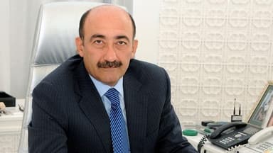 Sabiq nazir 69 yaşını Londonda qeyd etdi