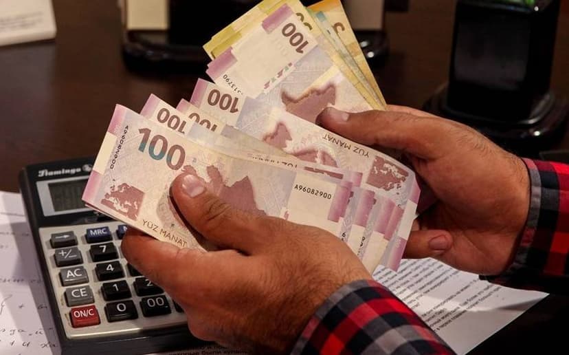 Azərbaycanda bu şəxslərin maaşından vergi tutulmaya bilər