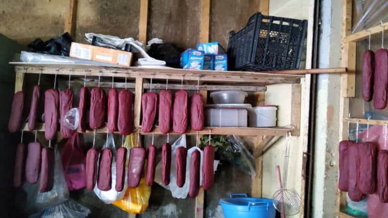 Bakıda satılan dana əti basdırmasında at DNT-si aşkarlandı (FOTO)
