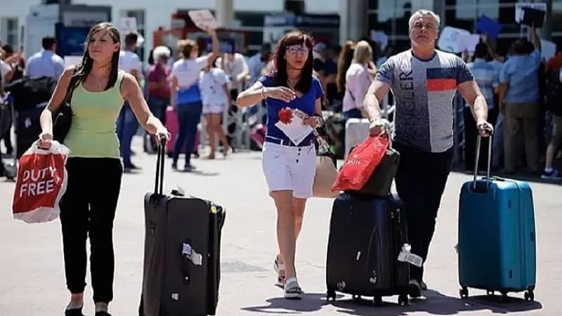İşsiz Azərbaycan vətəndaşları turist kimi hansı ölkələrə səfər ediblər? - SİYAHI