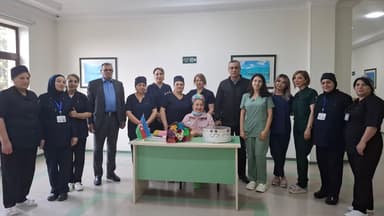 Vəhdət Partiyası Şirvanda həyat xilas edən həkimə təşəkkür etdi (FOTO)