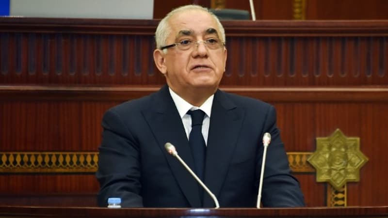 Baş nazir: Artıq bir çox ölkələrə hərbi təyinatlı məhsul ixrac edirik