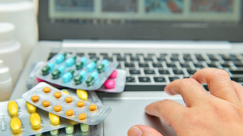 Atasına İsraildən dərman gətirtmək istədi, dələduzluğa məruz qaldı