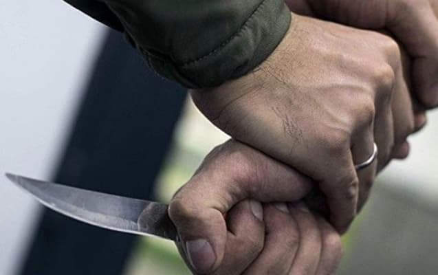 Ağdamda iki qardaş bıçaqlandı