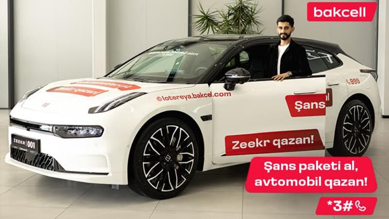 Rafiq Nəsibov "Zeekr 001"in açarını təhvil aldı!