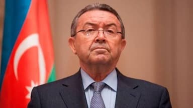 Misir Mərdanov vəzifəsini itirdi