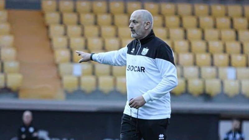 "Neftçi"nin sabiq baş məşqçisi bu ölkədə çalışacaq