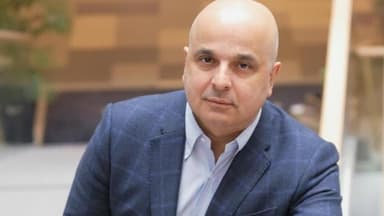 Prezidentin "Şöhrət" ordeni verdiyi Məsud Aşina kimdir?