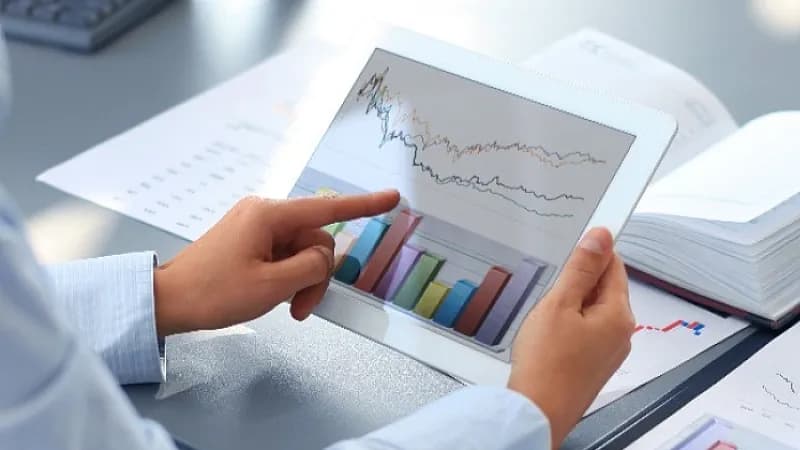 "CFI Financial İnvestisiya Şirkəti"ndə 2 milyardlıq geriləmə
