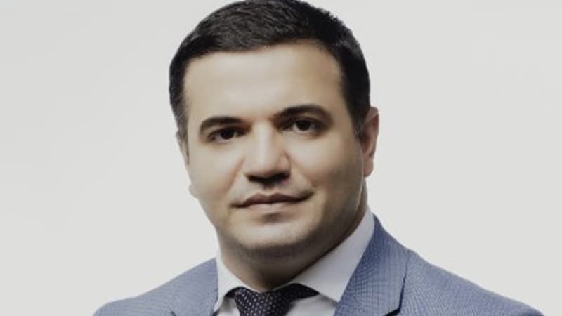 Keçmiş vəkil həbs edildi
