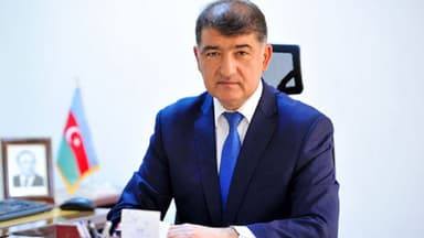 Firdovsi Əliyev müavinini və köməkçisini işdən çıxardı