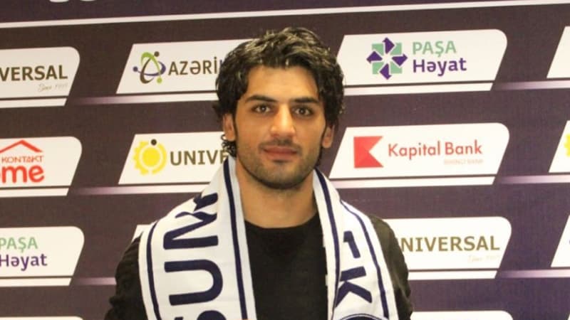 Azərbaycanın 4 klubunda oynamış futbolçu İranda həbs olundu