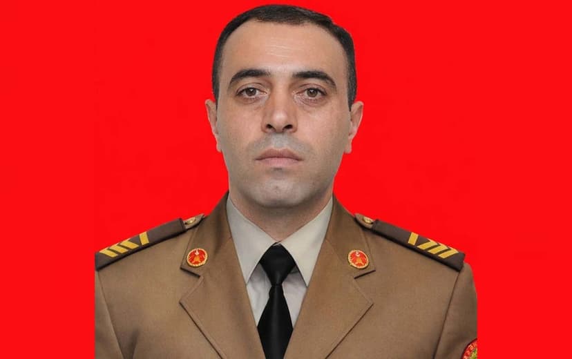 Xidməti vəzifəsini yerinə yetirərkən faciəli şəkildə ölən FHN əməkdaşının fotosu