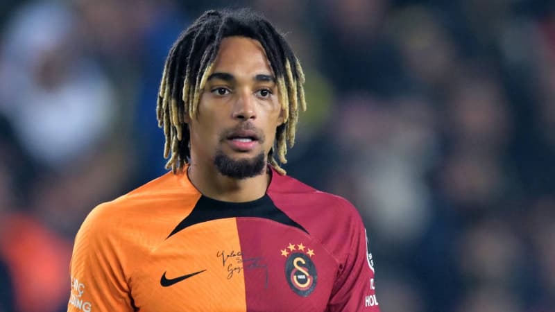 "Qalatasaray" 30 milyon avroya satdığı futbolçunu geri qaytardı