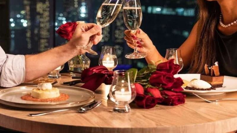 14 fevral öncəsi restoranlarda fantastik depozit qiymətləri (VİDEO)