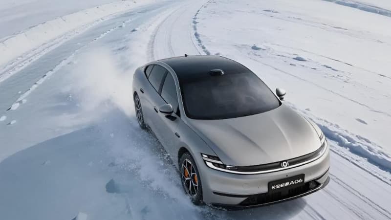 Natrium əvəzinə litium: Yeni tip batareya elektromobildən uzunömürlü ola bilər