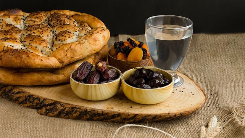 Ramazanın 10-cu gününün duası - İmsak və iftar vaxtı