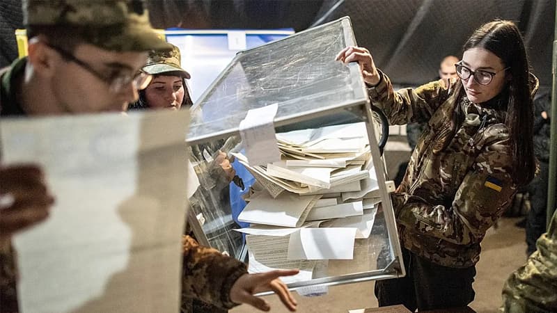 Ukrayna bu il seçki keçirməyəcək - "The Times" əsas səbəbləri açıqladı