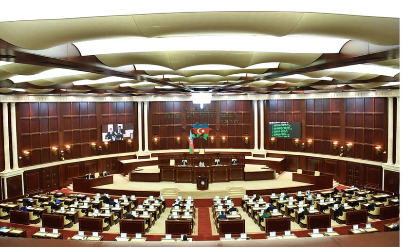 2015-ci ildə kimlər deputat mandatını itirəcək? - ŞOK SİYAHI