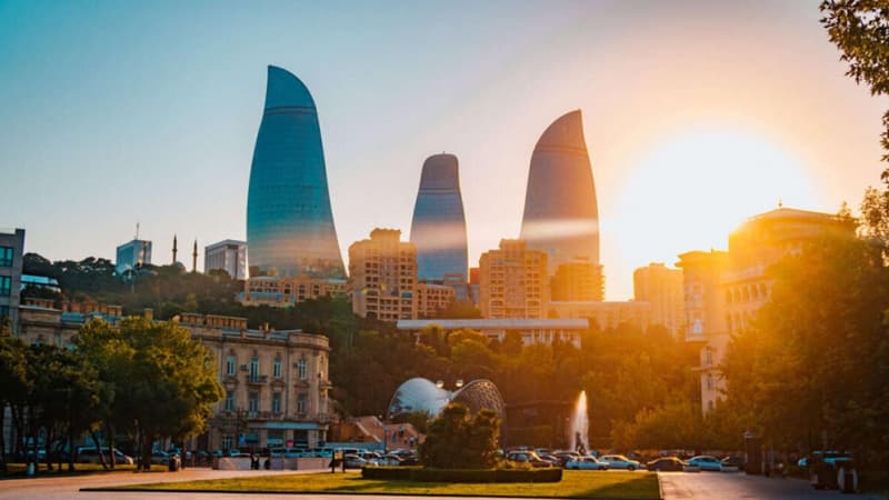 Bakıda yeni "mall" tikilir