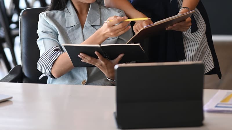 Təhsil İdarəsinin 13500 manata ofis icarəyə götürdüyü Şəhla Musayeva kimdir?