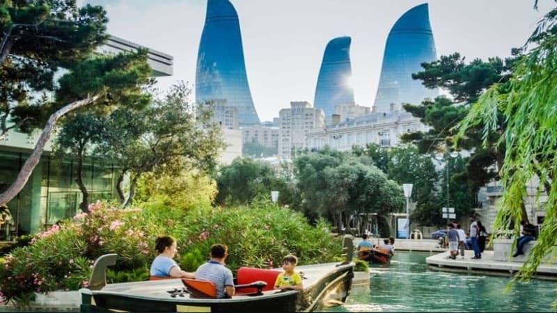 İlk iki ayda 85 milyon manatdan çox pul - Xarici turistləri Azərbaycana nə cəlb edir?