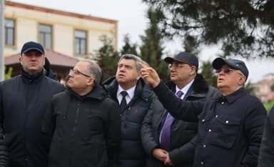 Badamdarda sürüşmə: Nazir hadisə yerində (FOTO/VİDEO)