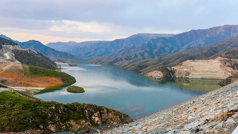 10 su anbarının yenidən qurulması layihəsi icra edilir