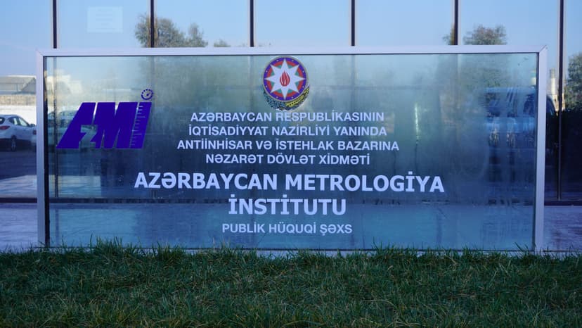 Gömrük Komitəsi bu məmuru cərimələdi