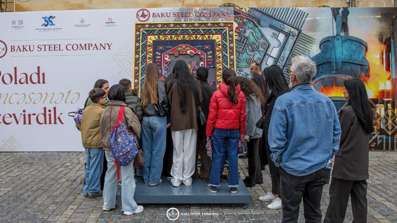 Baku Steel Company Xalça Festivalında polad sənətini təqdim etdi (FOTO)