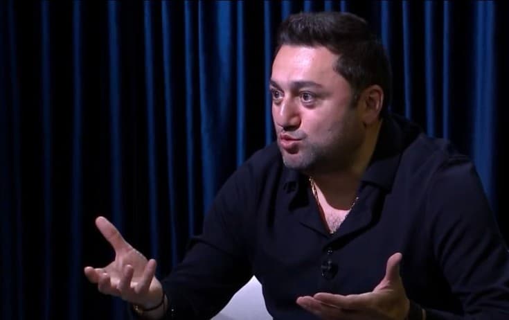 "Aktyorlar niyə Tiktok-da dəlilik edənləri parodiya edirlər?"