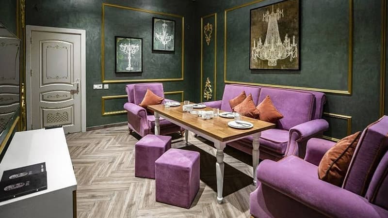 "Chaila" restoranında oğurluq: Müştəriyə 1310 manat ziyan vurdular