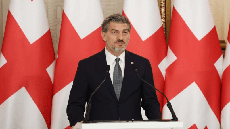 Gürcüstan Prezidenti Xameneinin dəfn mərasimində iştirak edəcək