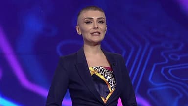 Vüsalə Səid bu telekanalda işə başladı (FOTO)
