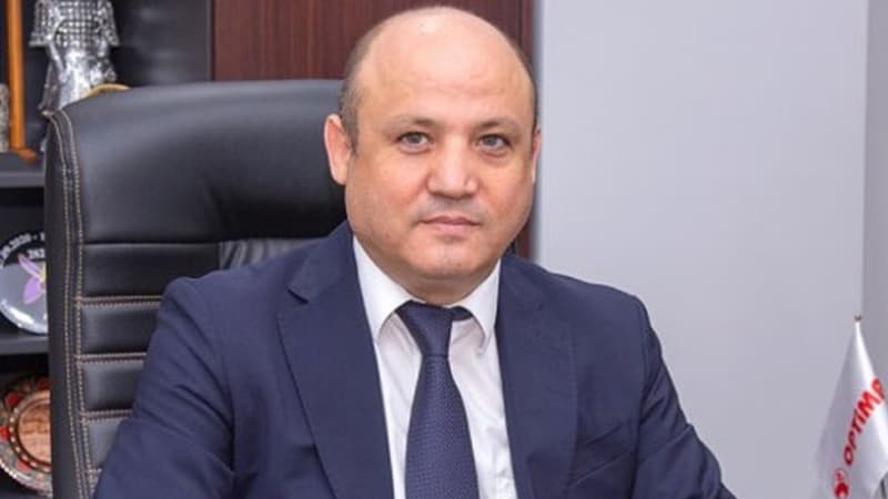 İş adamının 10 milyon manat borca görə xidməti avtomobili və mülklərinə qadağa qoyuldu (SİYAHI)