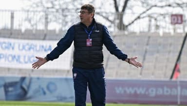 "İstefa qatarı"nın növbəti sərnişini