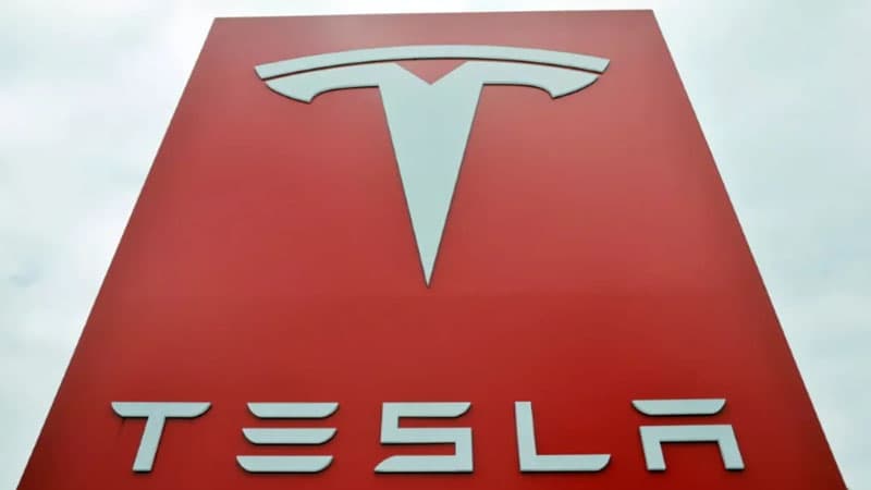 "Tesla" Çində 3 milyona yaxın avtomobili geri çağırır