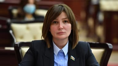Sabiq deputat tələbə oldu
