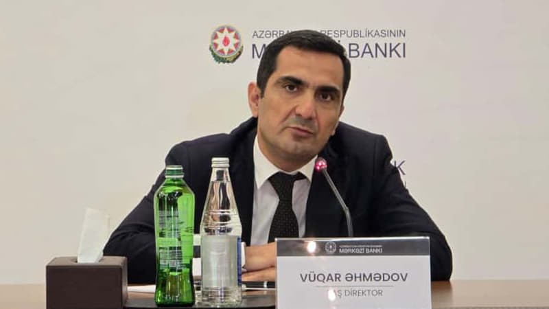 Mərkəzi Bankın baş direktoru vəzifəsindən ayrıldı