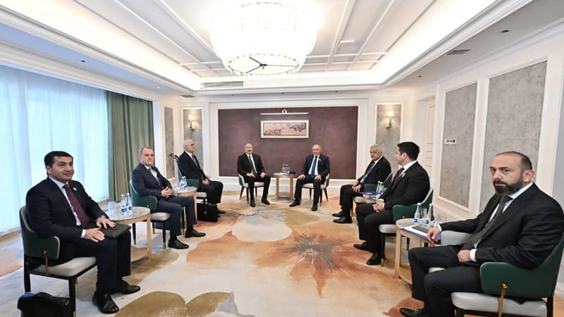 Azərbaycan və Ermənistan liderləri sülh prosesinin irəlilədilməsi üzrə addımları davam etdirmək barədə razılaşıb