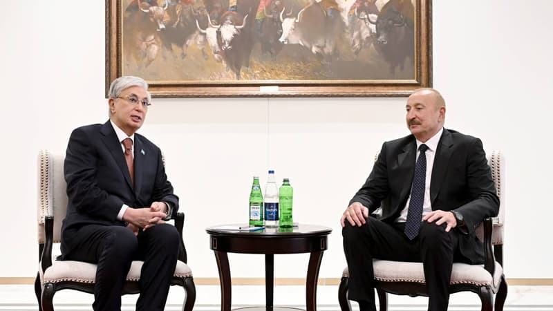İlham Əliyevin Qazaxıstan Prezidenti ilə görüşü keçirildi (YENİLƏNİB)