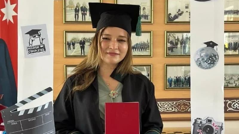 Şəhid anası tələbə adını qazandı (FOTO)