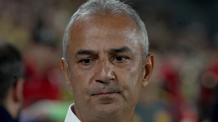 İsmail Kartal "Fənərbağça"dan istefa verdi